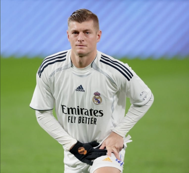 芒果体育- 巴塞罗那巅峰11人 