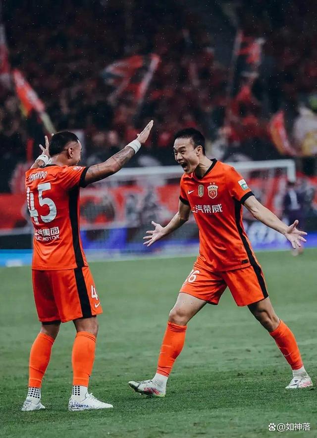  上海海港今晚比赛直播 