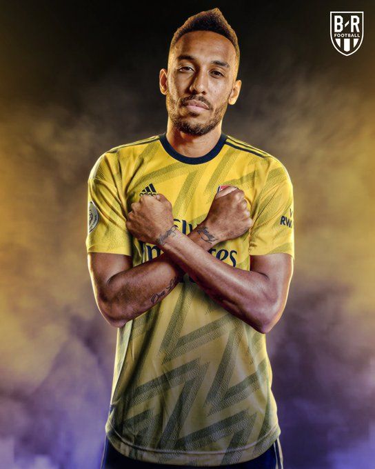  犹豫就会败北下一句 